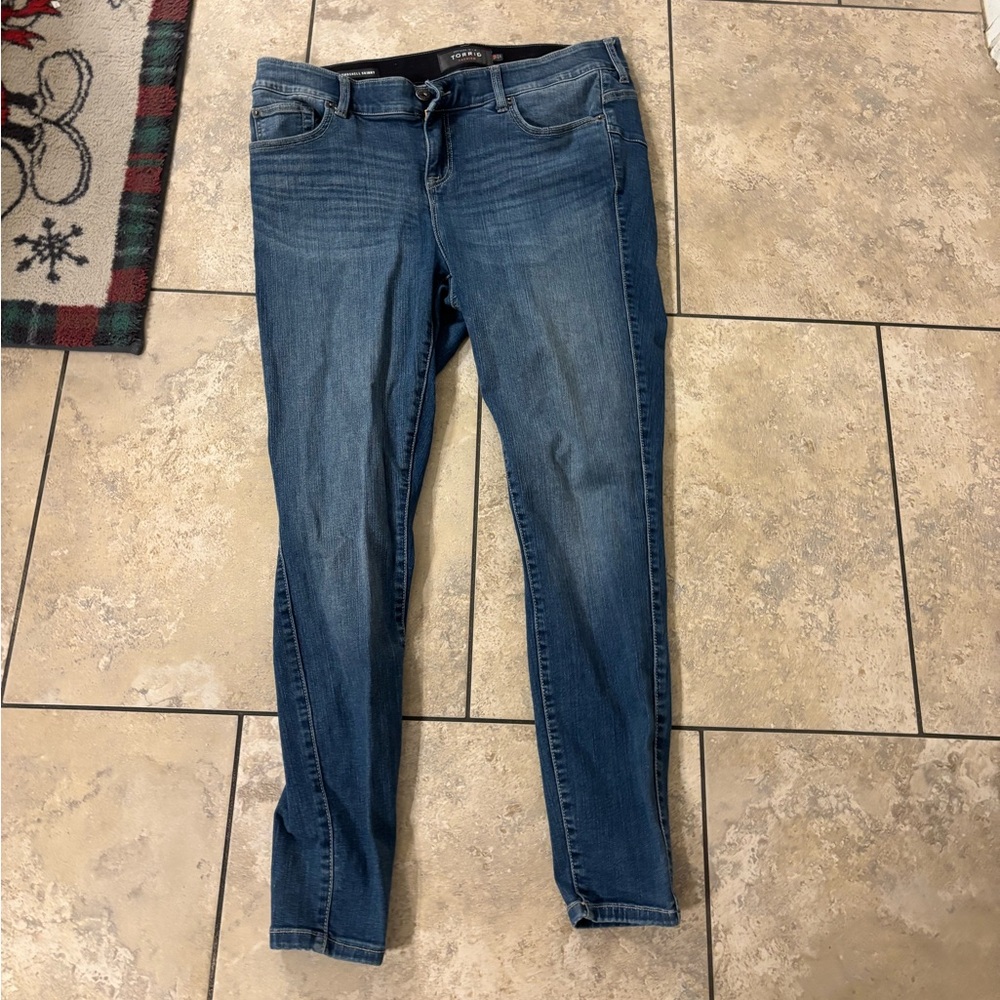 torrid Medium Blue Skinny Jeans Bombshell skinny 16R